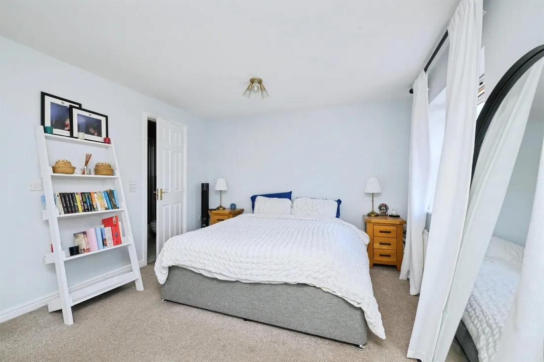 Property photo 12