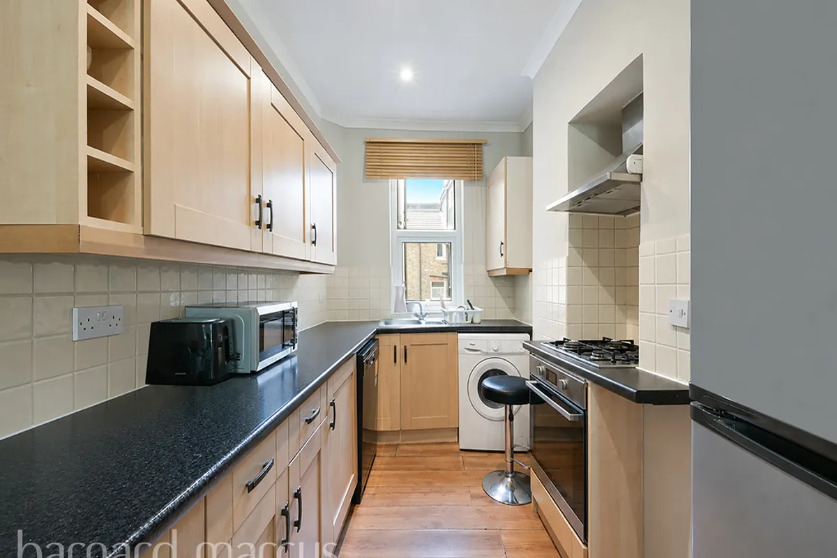 Lower Richmond Road, Putney, London