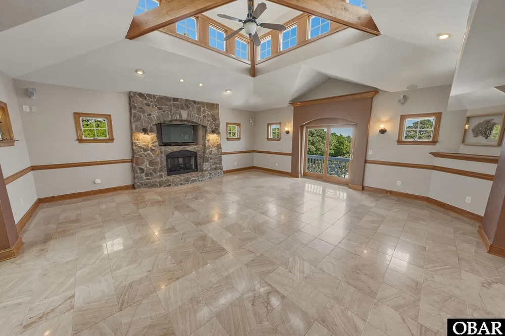 101 Settlers Ln, Duck, NC 27949