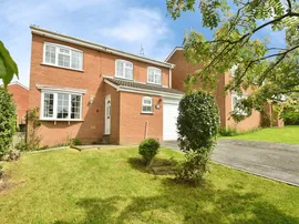 Swinburne Close, Harrogate photo