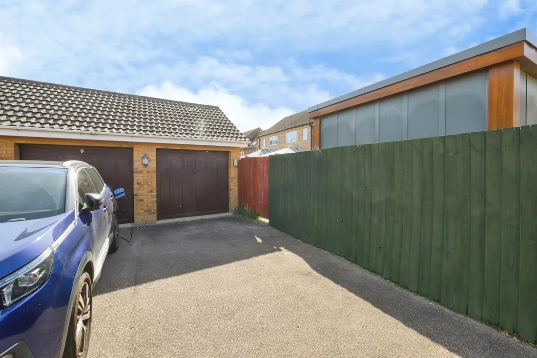 Property photo 15