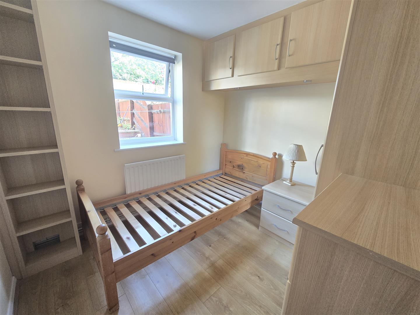 Angelica Drive, London Image 17