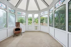 Bromley, Long Marston, Tring