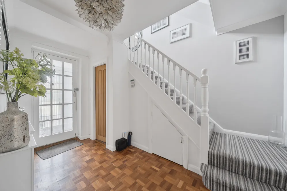 Butlers Court Road, Beaconsfield, HP9 photo 9