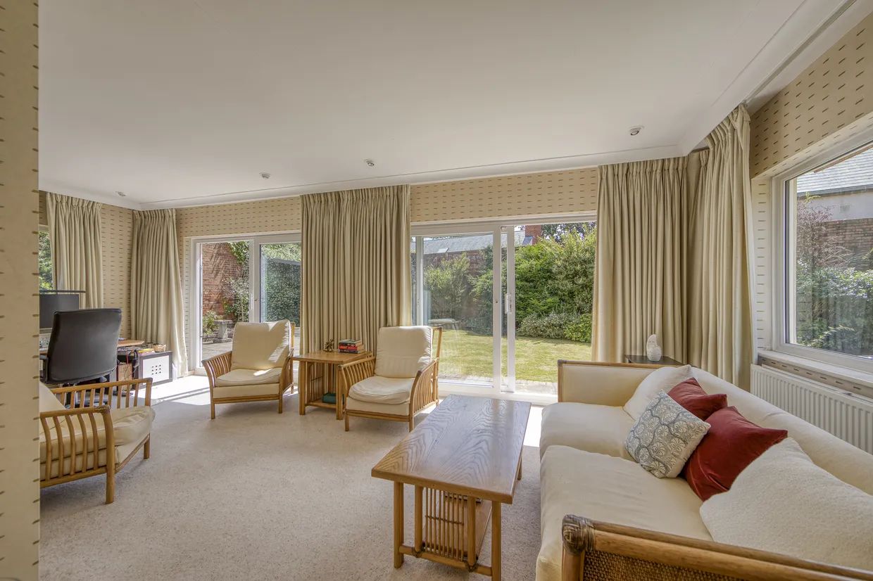 Coombe Hill Road, Kingston Upon Thames, KT2 photo 18