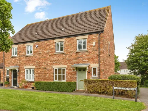 Adelante Close, Stoke Gifford, Bristolphoto