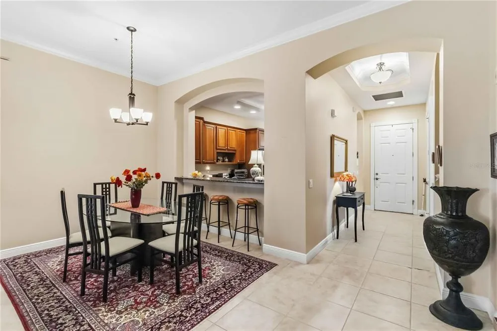 5246 Manorwood Dr, Sarasota, FL 34235