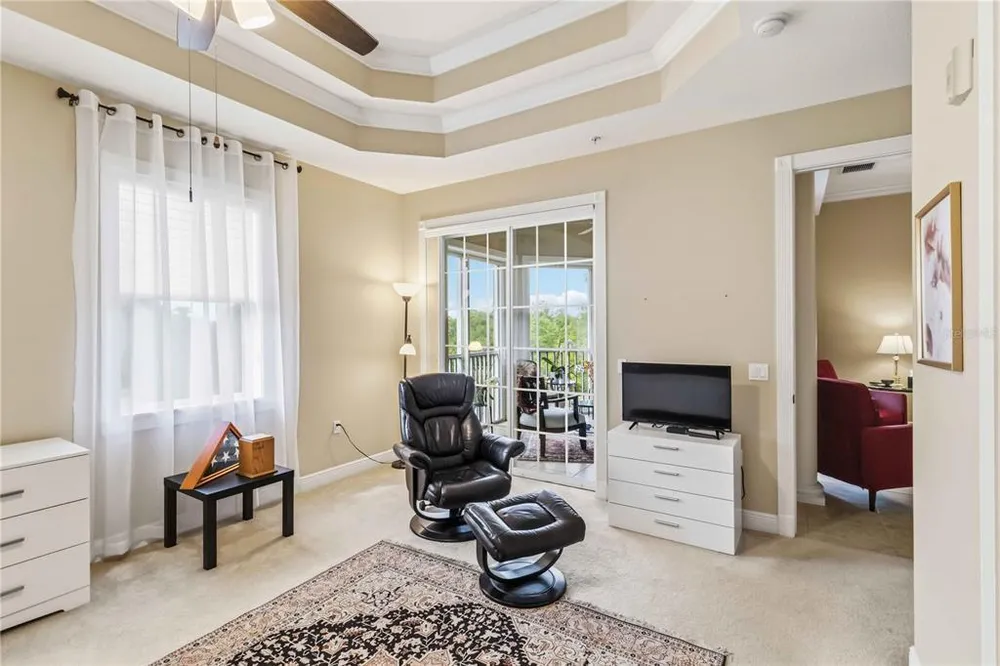 5246 Manorwood Dr, Sarasota, FL 34235