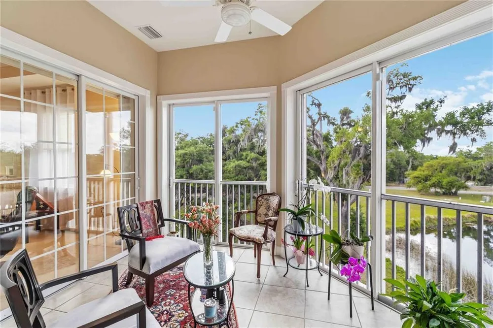 5246 Manorwood Dr, Sarasota, FL 34235