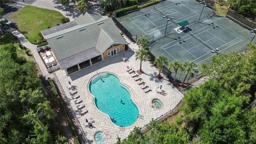 5246 Manorwood Dr, Sarasota, FL 34235