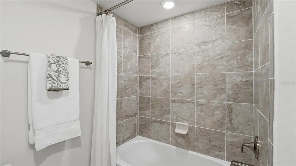 931 Tidewater Shores Loop, Bradenton, FL 34208