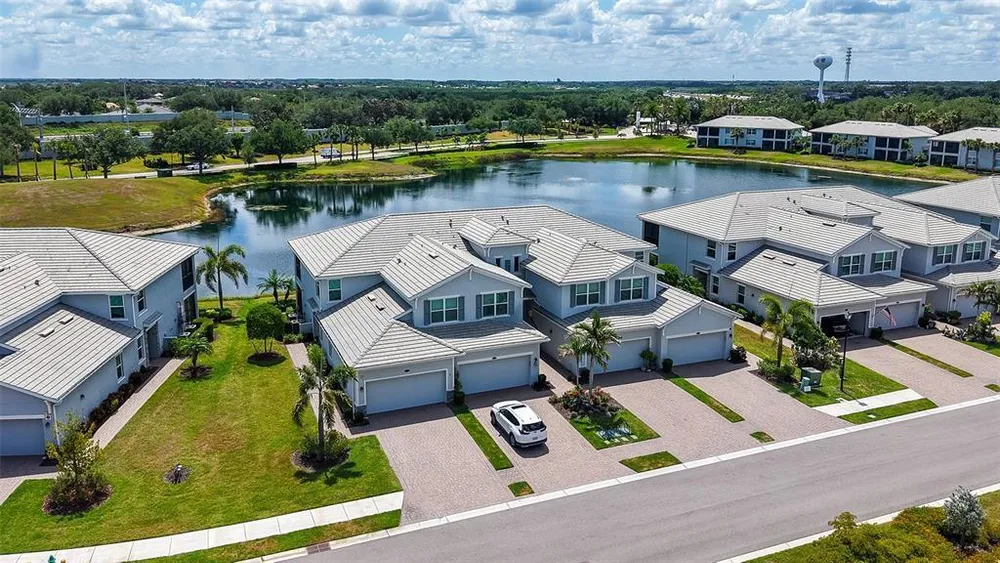 931 Tidewater Shores Loop, Bradenton, FL 34208