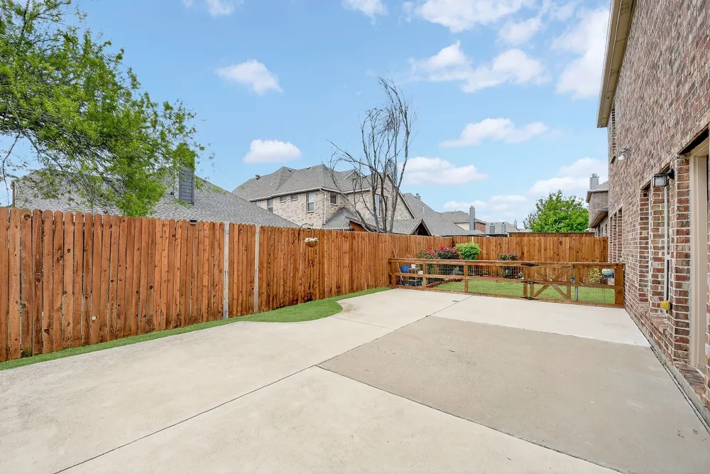 10313 Blackberry St, McKinney, TX 75072
