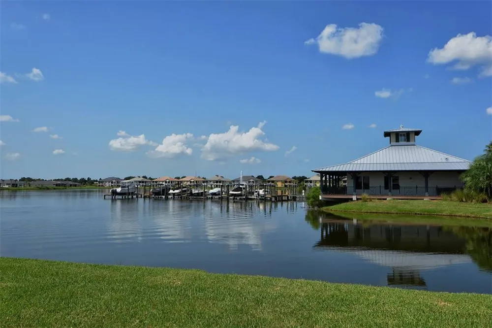 931 Tidewater Shores Loop, Bradenton, FL 34208
