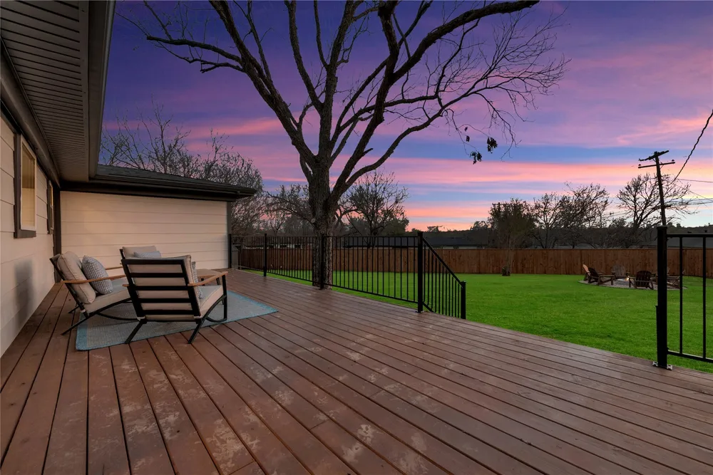 3155 Chamness Ct, Haltom City, TX 76117