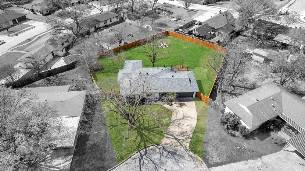 3155 Chamness Ct, Haltom City, TX 76117