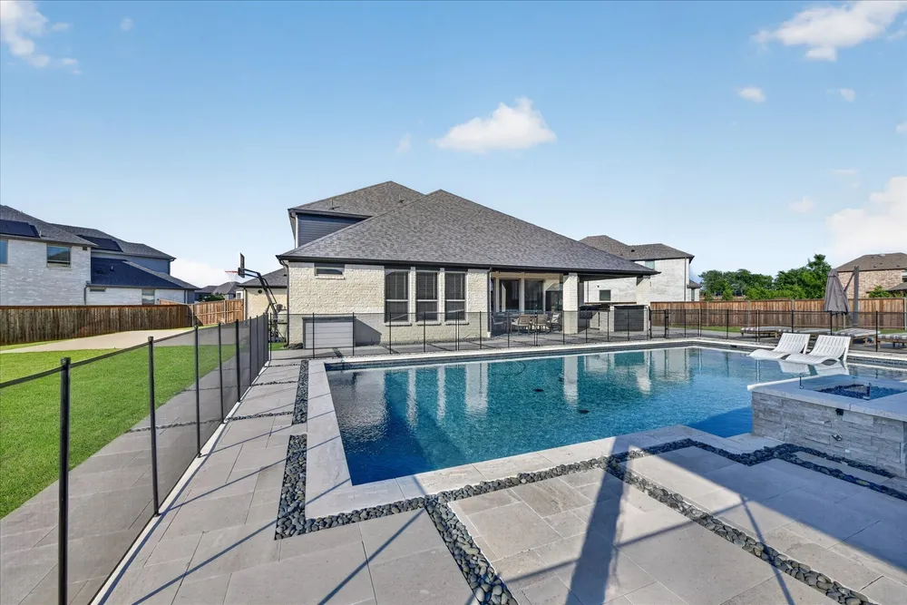 9917 Clover Forest Ct, Frisco, TX 75035