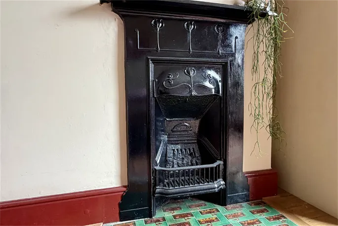Property carousel image 34