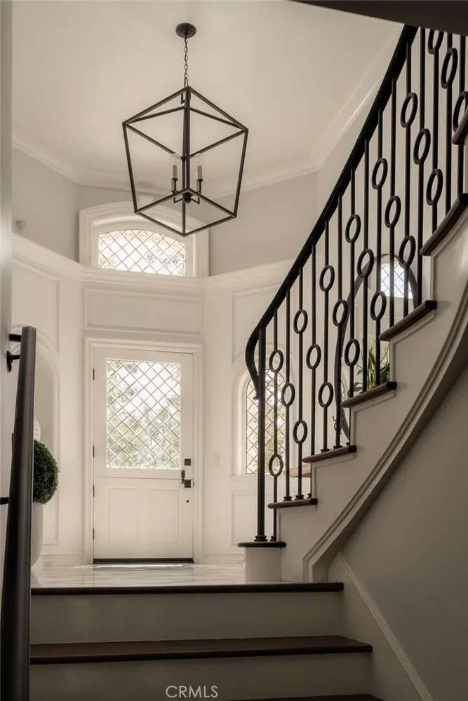 2 Royal Saint George Rd, Newport Beach, CA 92660