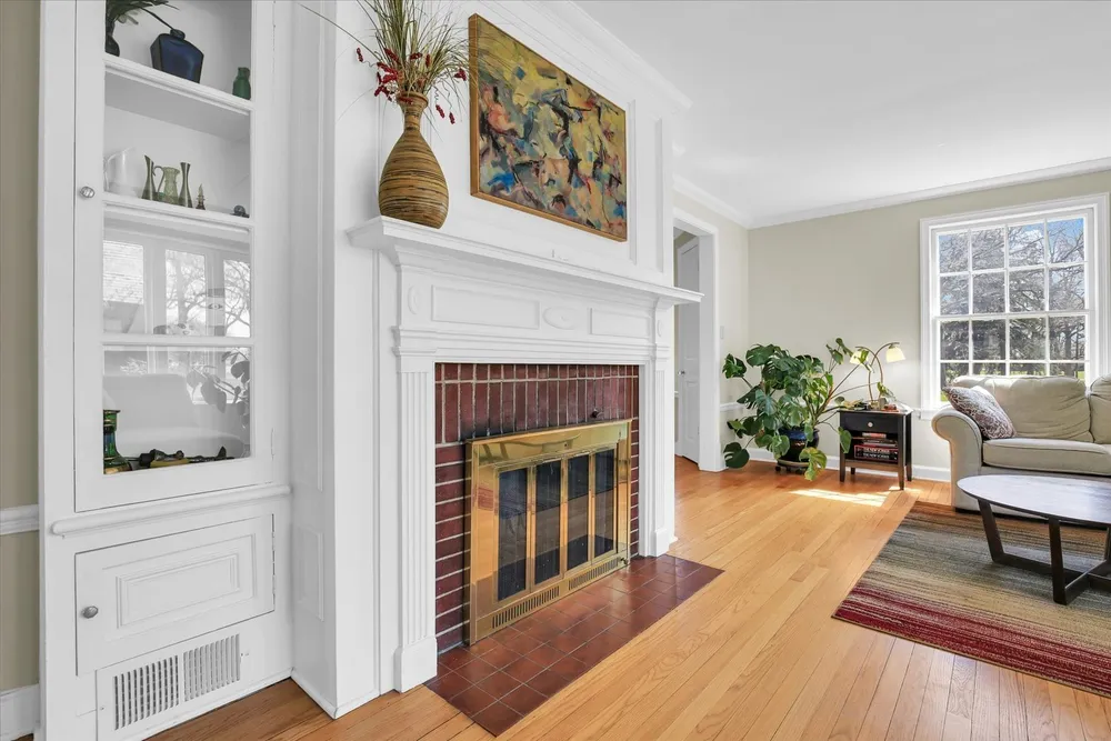 308 W Florida Ave, Urbana, IL 61801