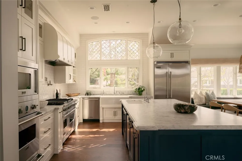 2 Royal Saint George Rd, Newport Beach, CA 92660