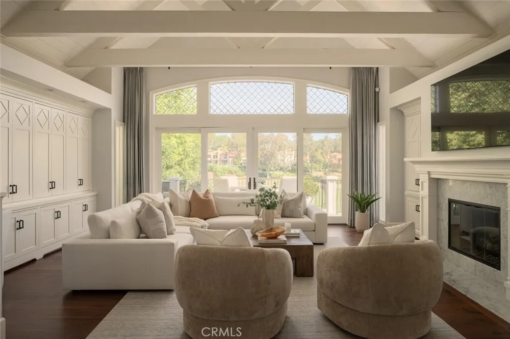 2 Royal Saint George Rd, Newport Beach, CA 92660