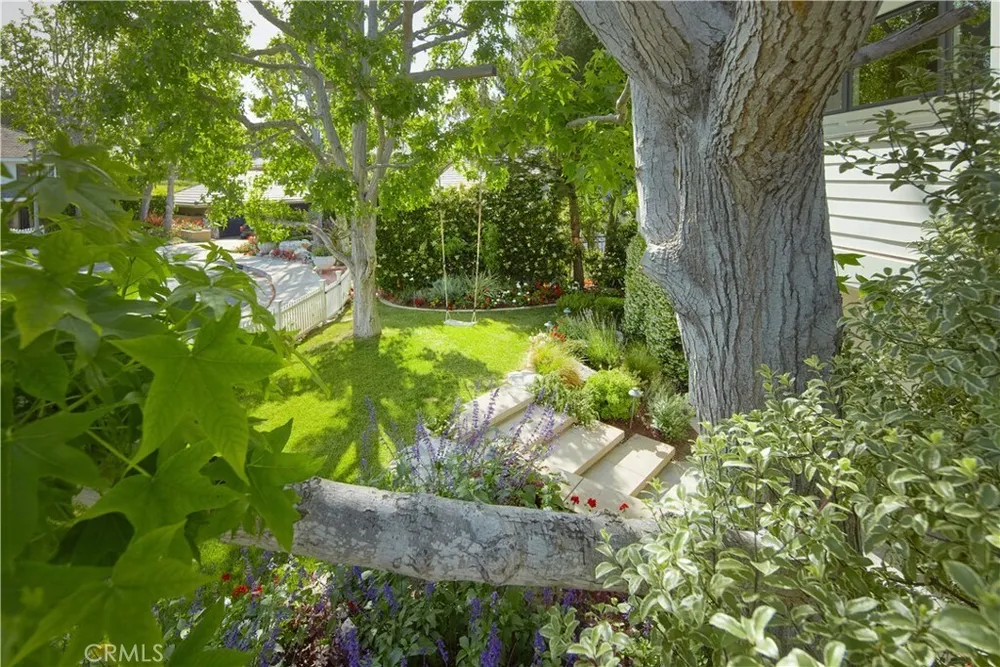 2 Royal Saint George Rd, Newport Beach, CA 92660