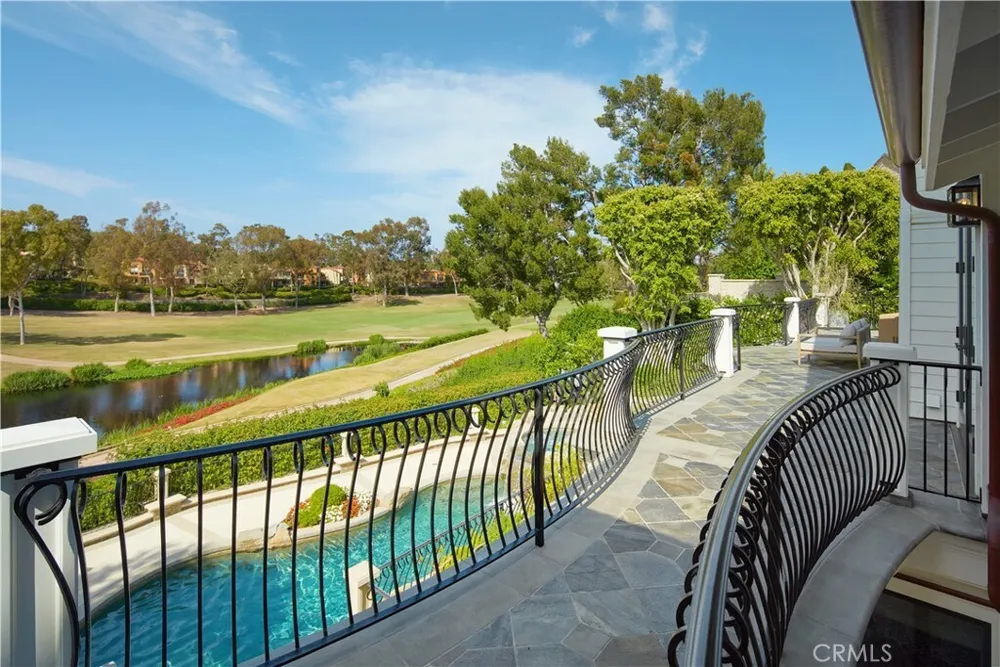 2 Royal Saint George Rd, Newport Beach, CA 92660