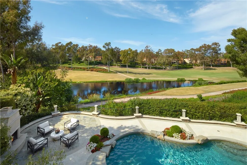 2 Royal Saint George Rd, Newport Beach, CA 92660