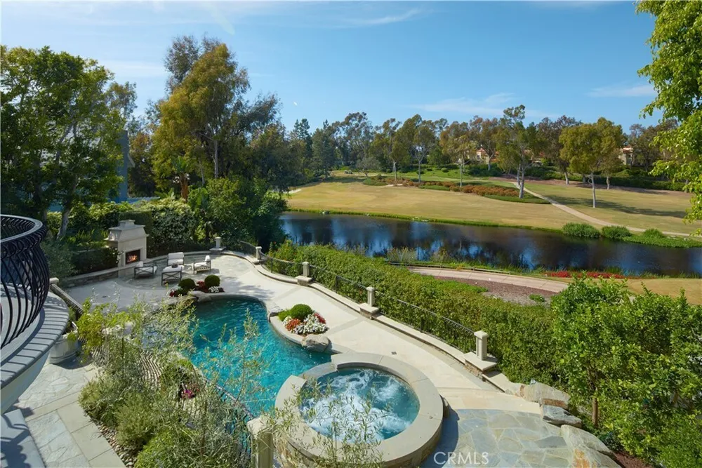 2 Royal Saint George Rd, Newport Beach, CA 92660