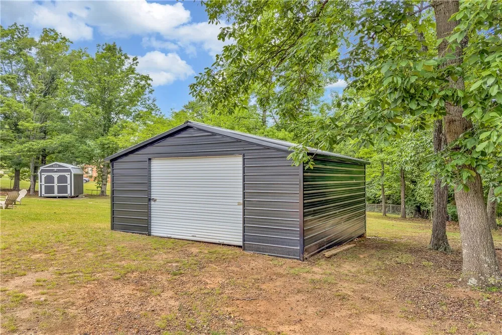 416 W Belvue Rd, Greenville, SC 29609