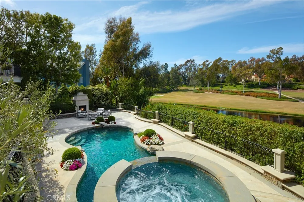 2 Royal Saint George Rd, Newport Beach, CA 92660