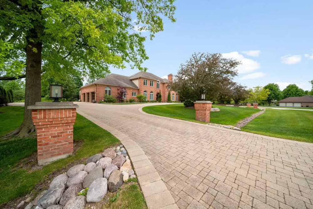 1710 Galloway Circle, Inverness, IL 60010