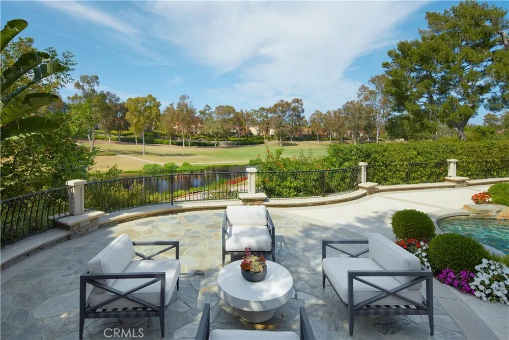 2 Royal Saint George Rd, Newport Beach, CA 92660