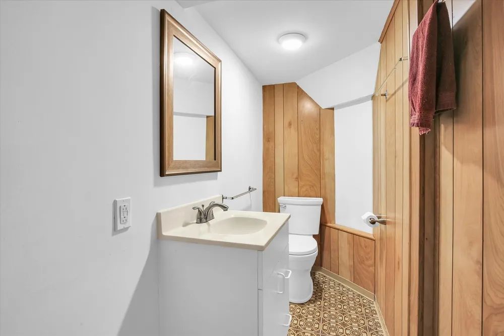 308 W Florida Ave, Urbana, IL 61801