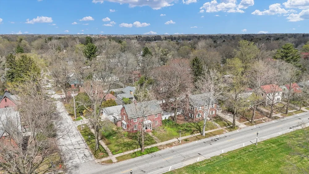 308 W Florida Ave, Urbana, IL 61801