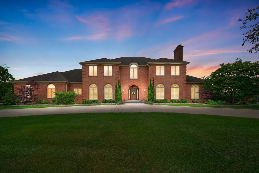1710 Galloway Circle, Inverness, IL 60010