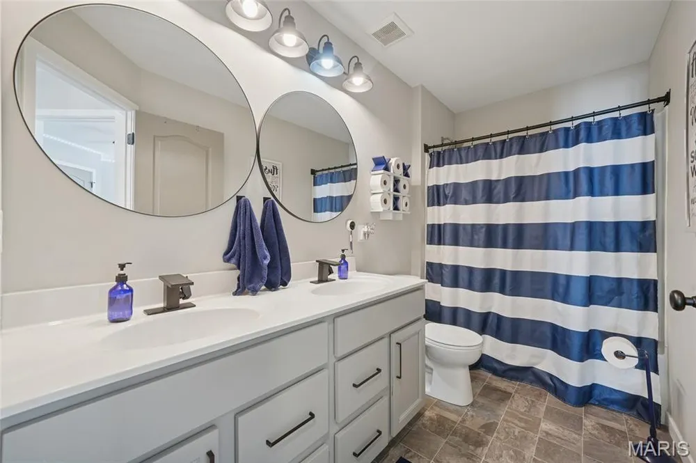 115 Bell Blvd, Wentzville, MO 63385