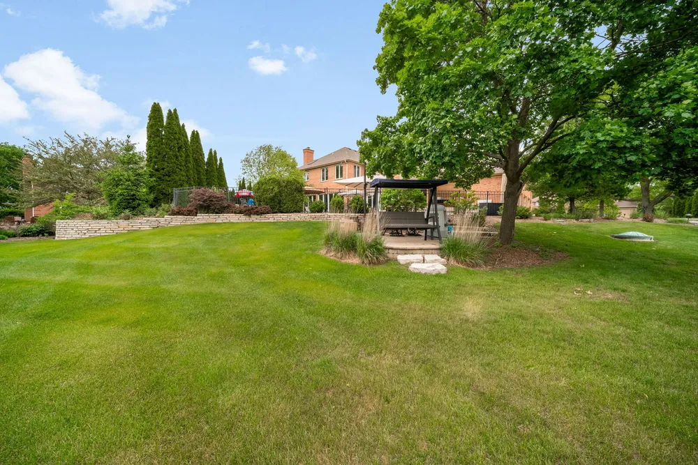 1710 Galloway Circle, Inverness, IL 60010