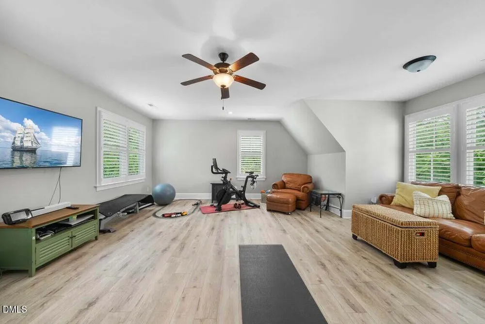 3341 Cheswick Dr, Raleigh, NC 27609