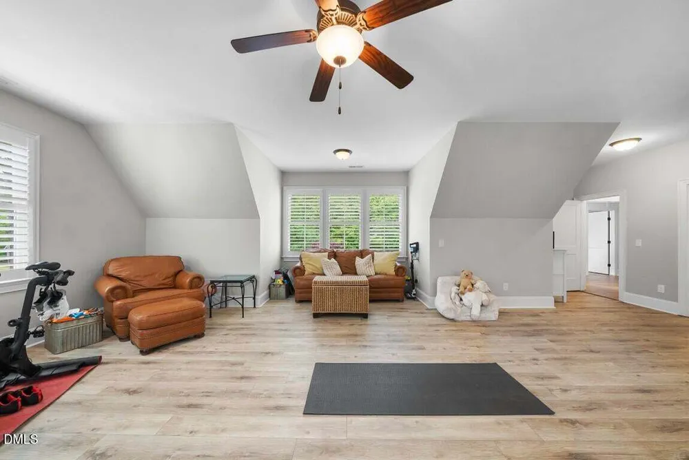 3341 Cheswick Dr, Raleigh, NC 27609