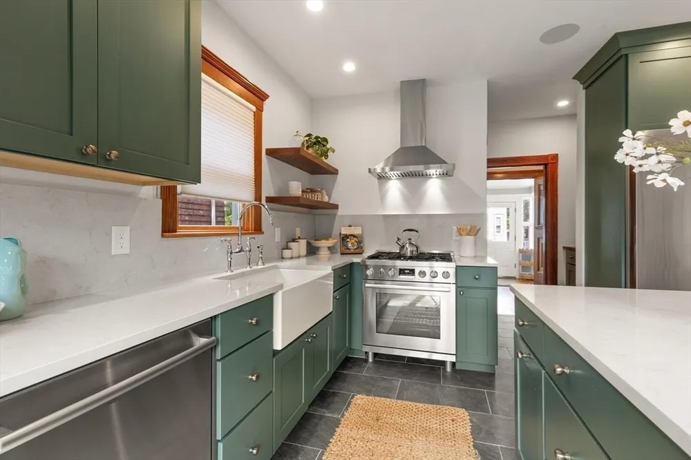 10 O'Donnell Terrace, Boston, MA 02122
