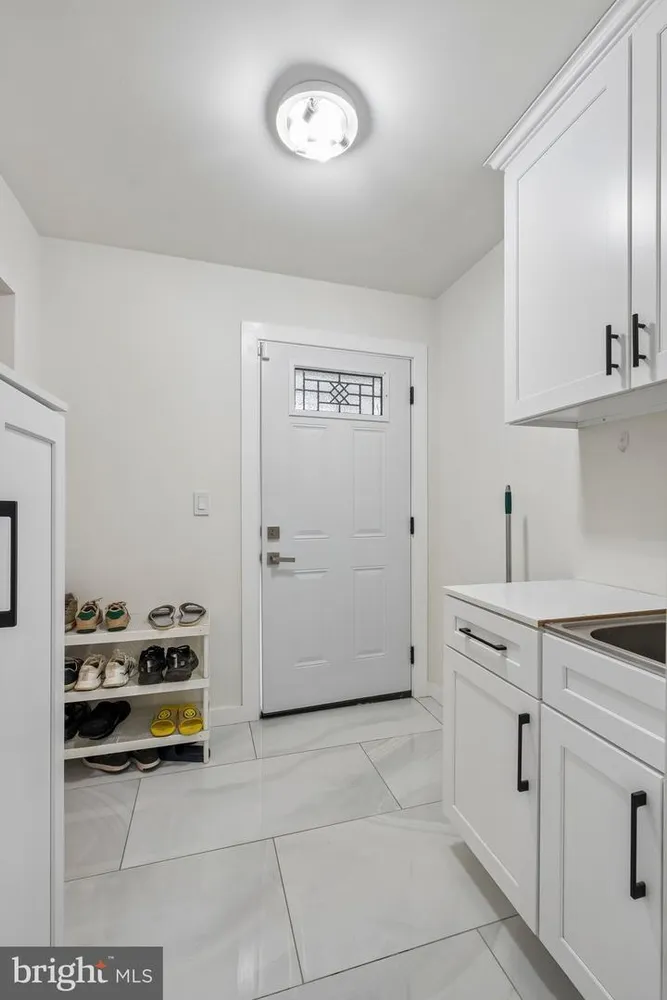 5900 Woodbine Ave, Philadelphia, PA 19131