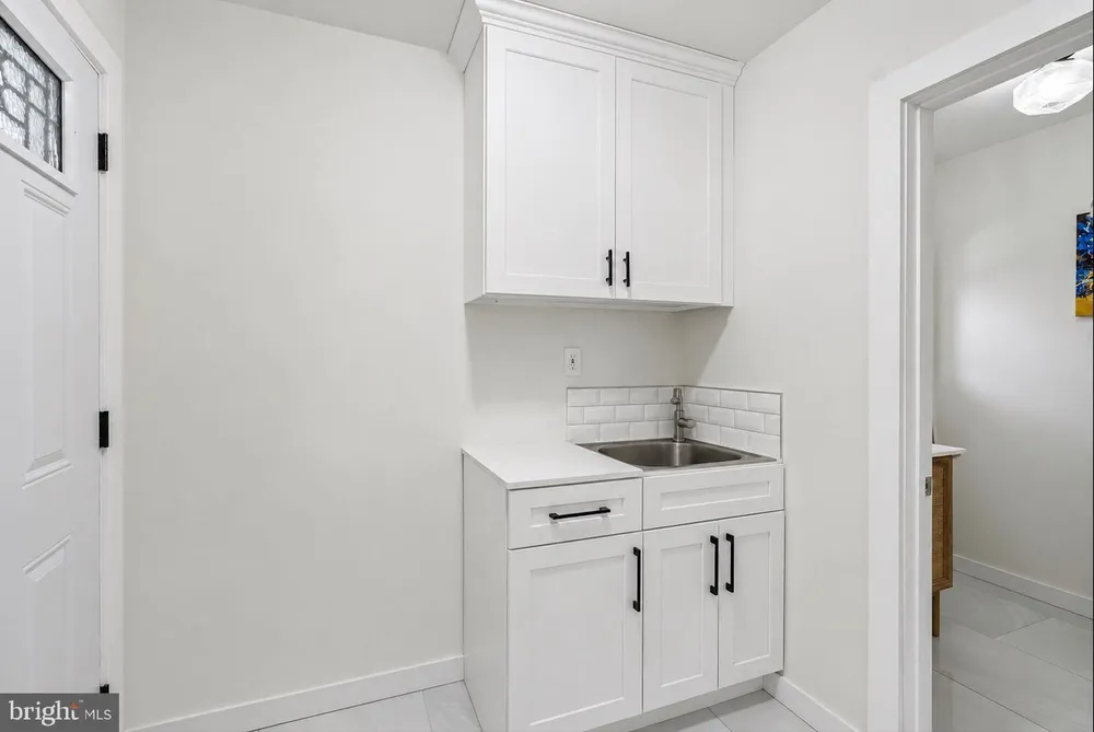 5900 Woodbine Ave, Philadelphia, PA 19131