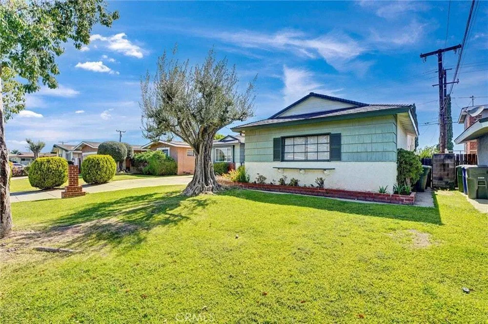 13527 Raceland Rd, La Mirada, CA 90638