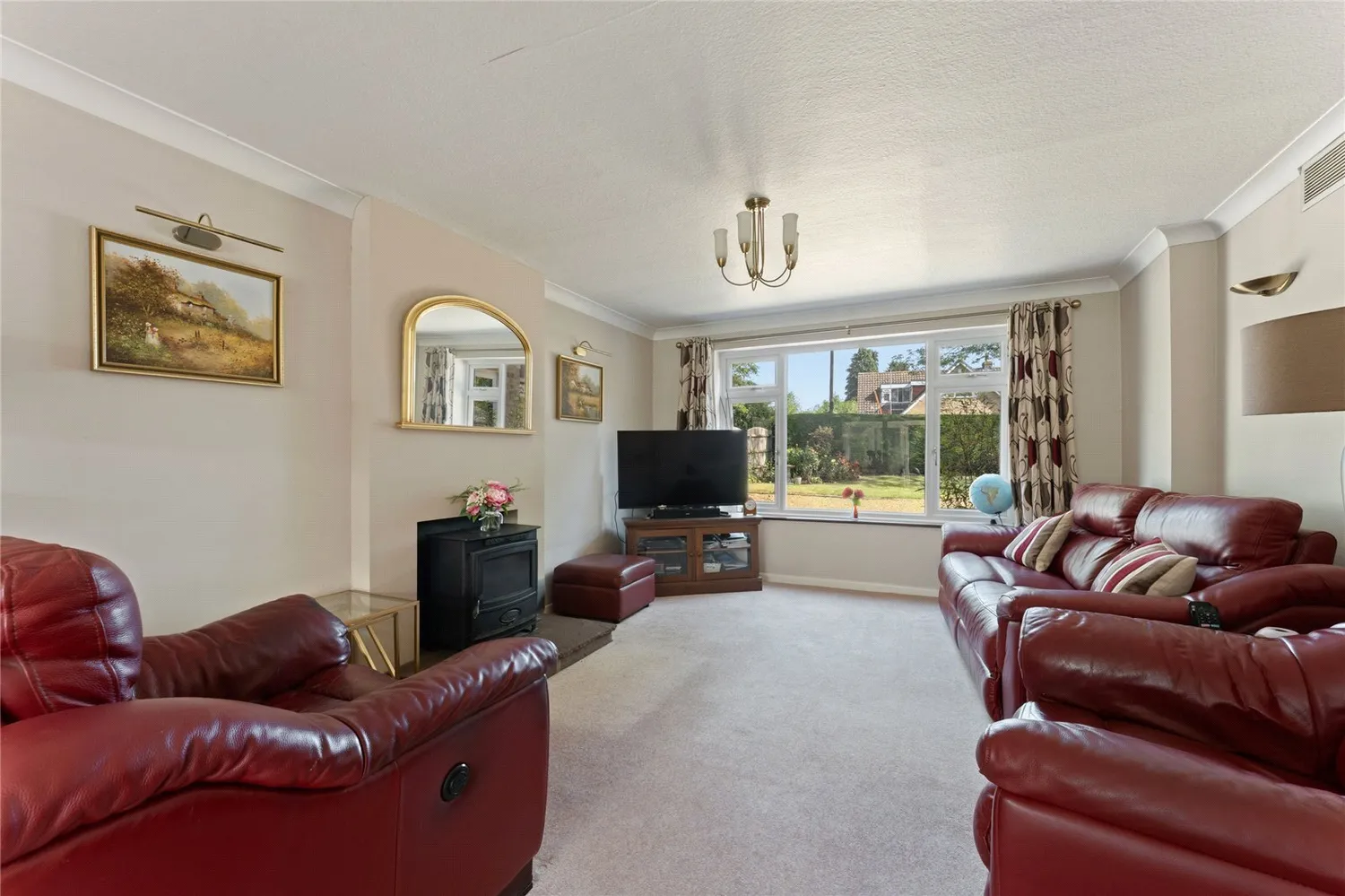 Orchard Lane, Woodnewton, PE8 photo 2