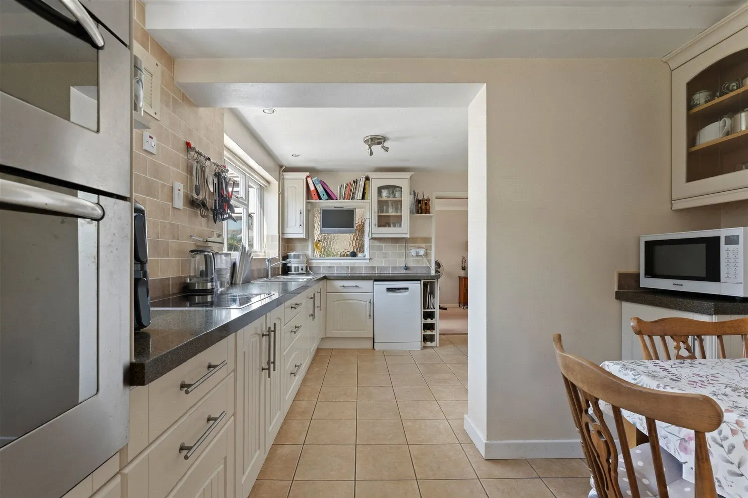 Orchard Lane, Woodnewton, PE8 photo 7