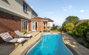 Barcombe Heights, Preston, Paignton, Devon, TQ3 photo