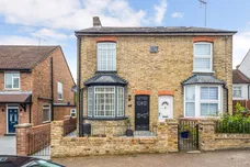 Bowling Road, Ware, SG12 photo 1