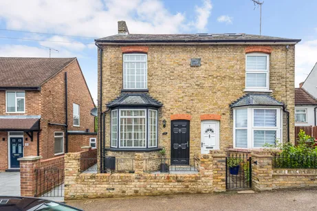 Bowling Road, Ware, SG12